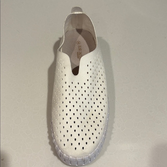 Ilse Jacobsen Off-White Hornbaek Perforated Platform Slip-Ons Sz 39 - Picture 3 of 11